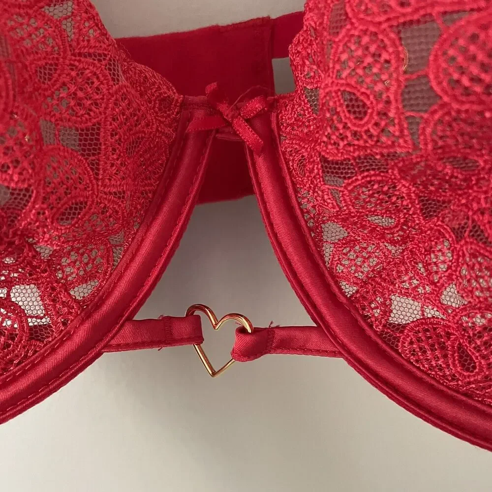 Victoria’s Secret Size 38DD Dream Angels Push Up Without Padding Bra Red Hearts